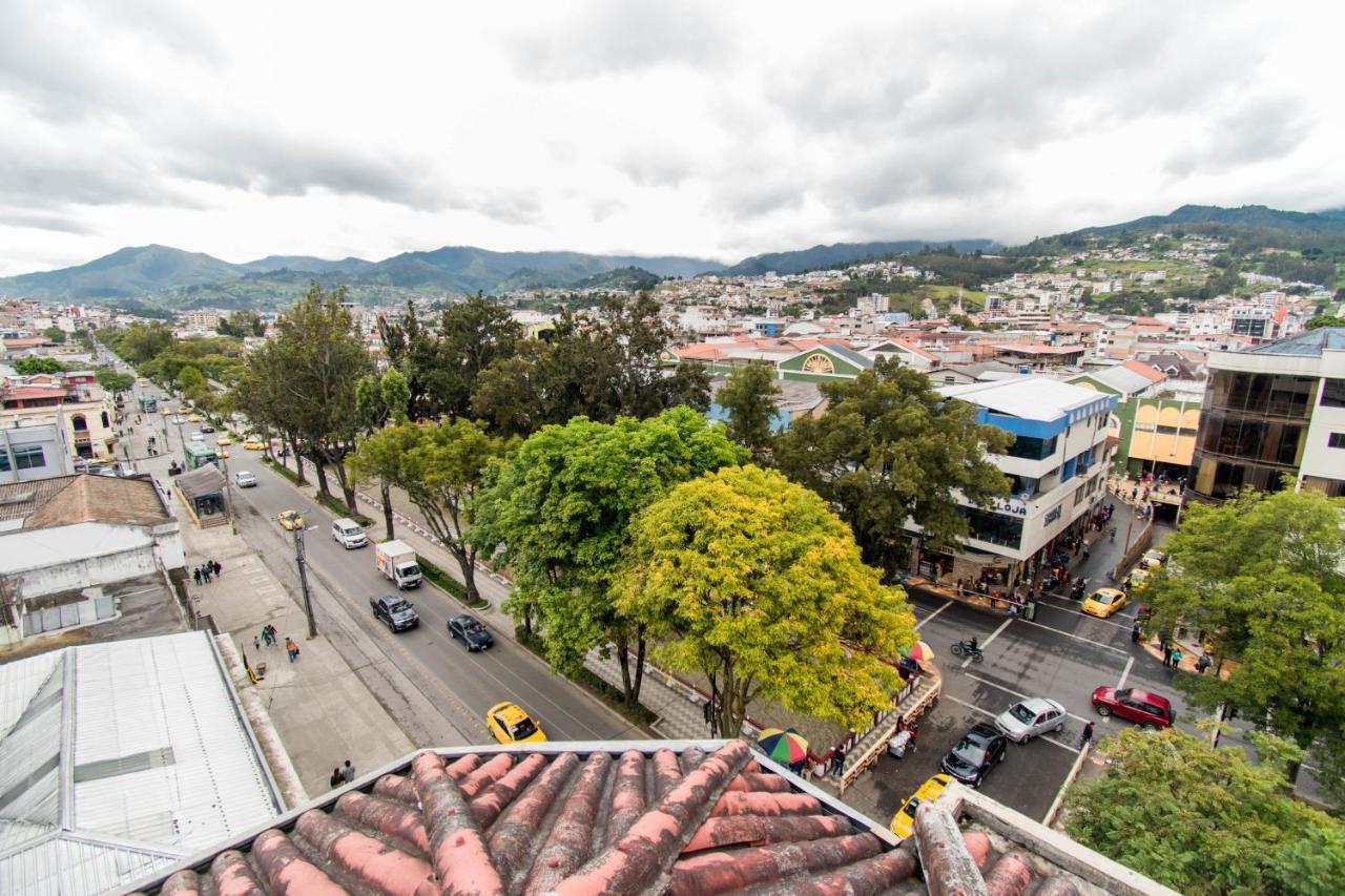 Grand Hotel Loja Luaran gambar